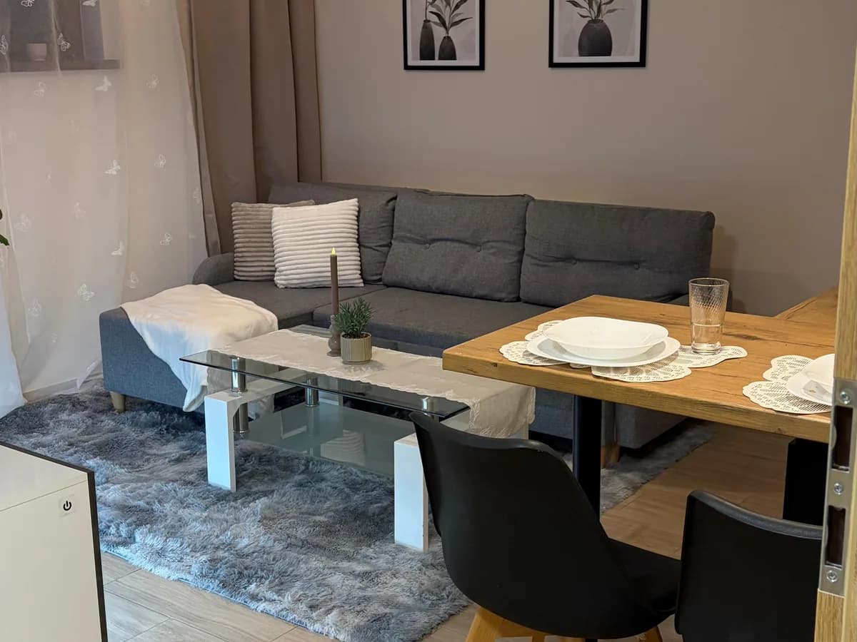 Mieszkanie Poznańska salon 3 35 m 2