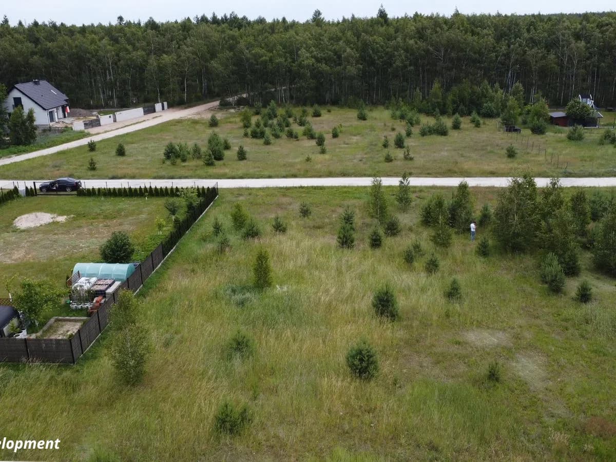 Widok działki na las Wymysłowo